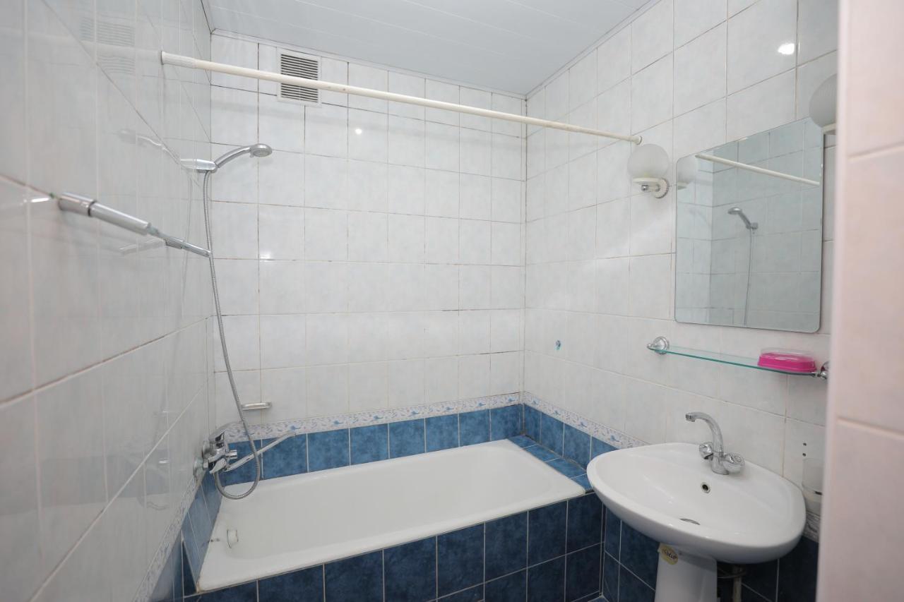 Hotel S & D Hostel Tashkent Esterno foto
