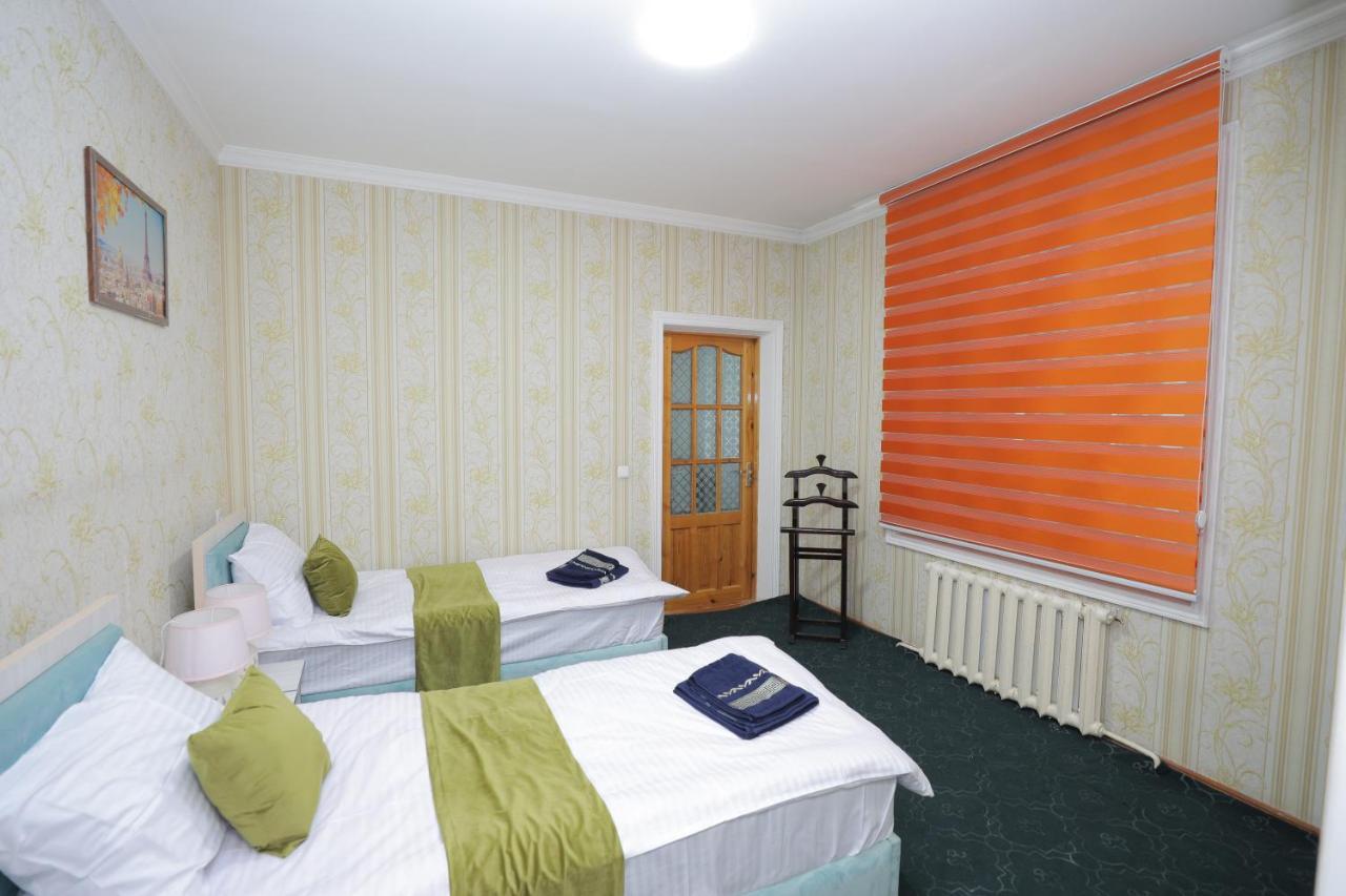 Hotel S & D Hostel Tashkent Esterno foto