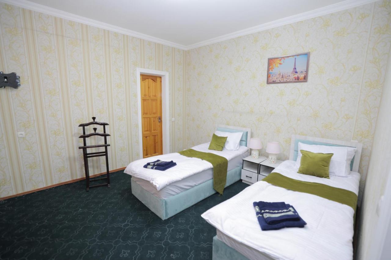 Hotel S & D Hostel Tashkent Esterno foto