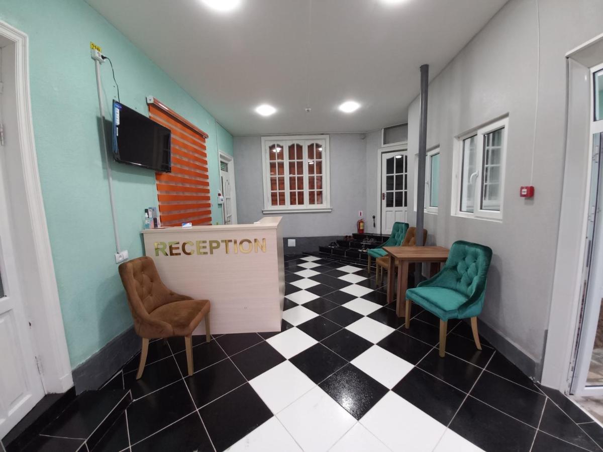 Hotel S & D Hostel Tashkent Esterno foto